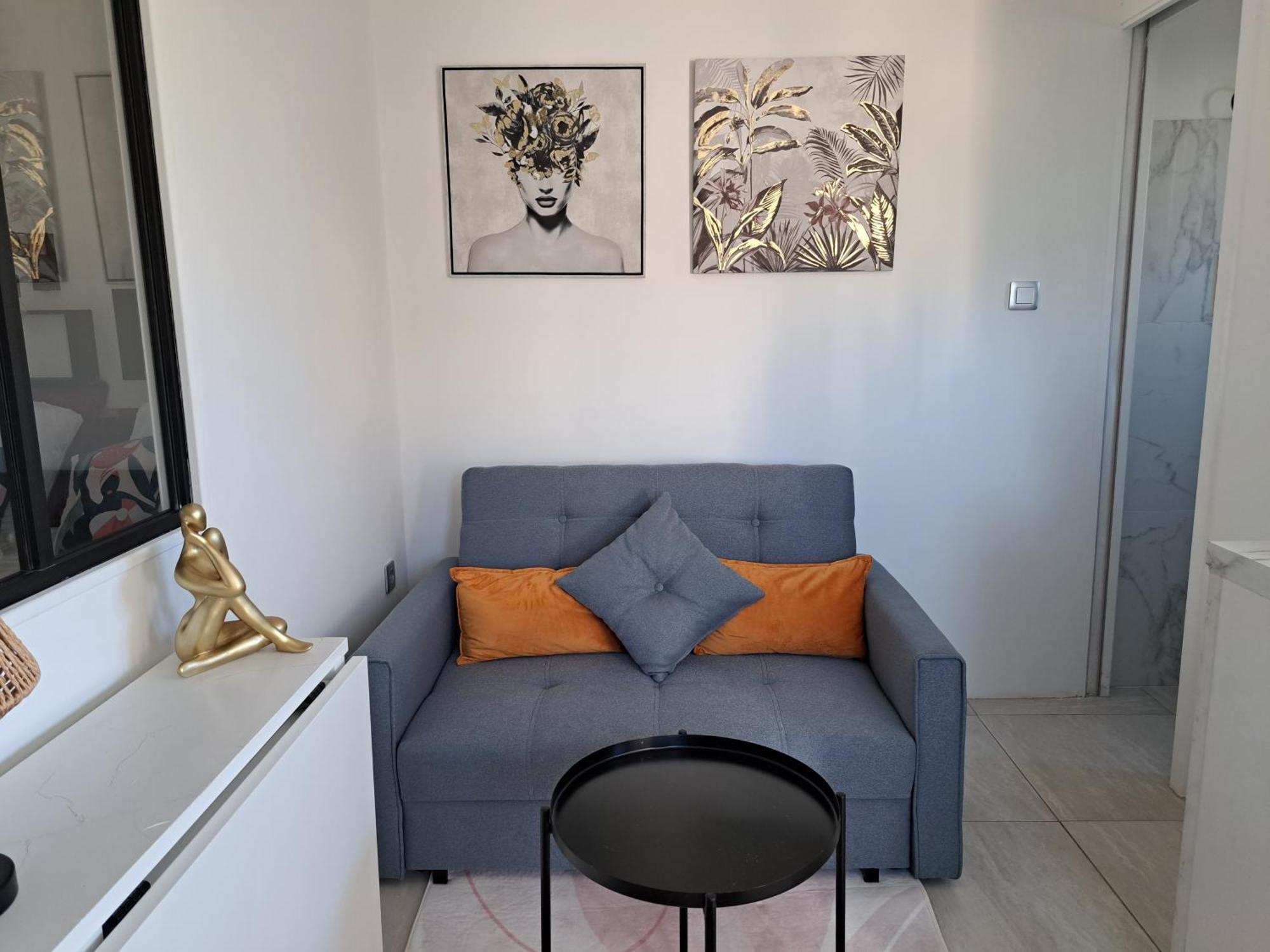 Séduisant studio avec cour privative La Crau Exterior foto